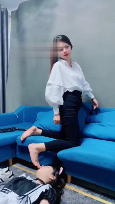 【婷婷】双脚原味白袜首调女奴 bf18250