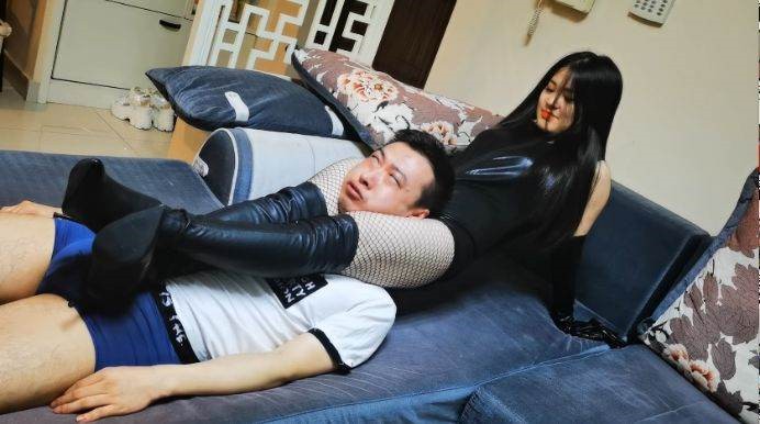 微耀 特工装绞杀