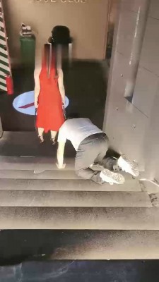 【美帝】带私奴参加聚会 bf18569-HD绳艺资源网