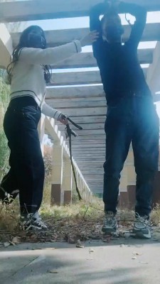 【魅影女神】抓住小偷虐成狗 bf19919-HD绳艺资源网