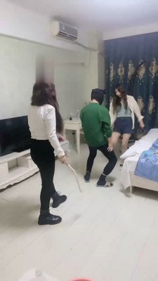 【晴儿】姐妹花狠虐父子奴【双视角版】 bf22185-HD绳艺资源网