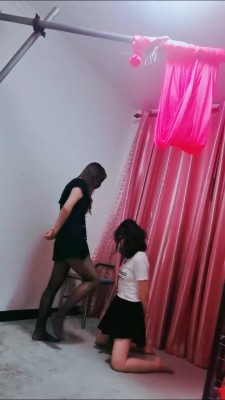 【梦幻大大】开发女员工做狗 bf23303