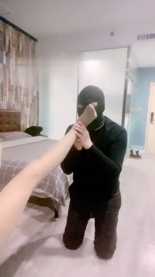 【靡兔S】白靴底下的犯贱学长 bf21999