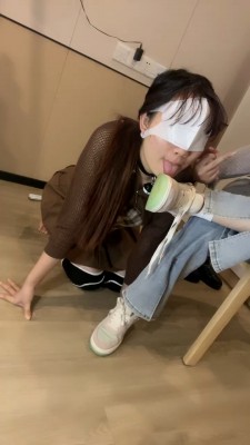 【橘子没熟】开发素人闺蜜做狗 bf22288