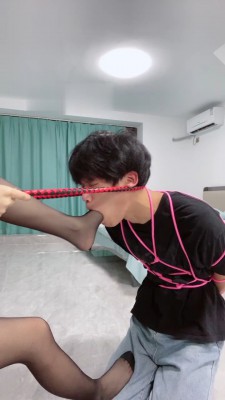 【奶茶妹妹】开发抖M男友做狗 bf18197