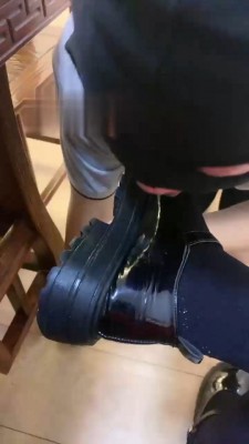【小戚】卑微继父求羞辱 bf18907-HD绳艺资源网
