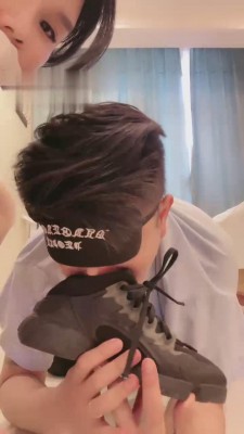 【欣妍大大】长靴运动鞋严刑逼供狗 bf15351 套路资料库 第8张