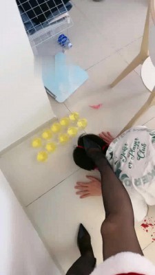 【一茶】圣诞女郎调教小奶狗 bf22263