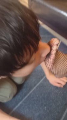 【真实】女神晴主和M讨论拍摄内容时被骂，恼羞成怒狠调嘴贱m 舔脚吃丝袜YC-220714-5-HD绳艺资源网