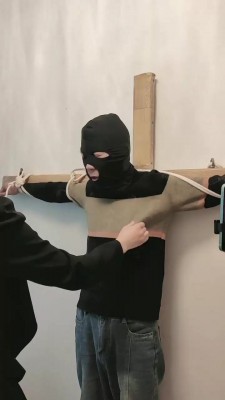 【言一】刑架上的卑微狗【双视角版】 bf21494 套路资料库 第5张