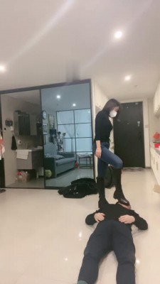 【冷颜】马靴玩弄圈养奴 bf22102