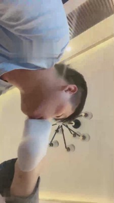 【初见】超脏原味船袜/臭脚辱狗 bf17533 套路资料库 第8张