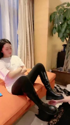 【上海赵丽颖】网红模特-长靴黑棉袜+圣水+骑马 bf22540